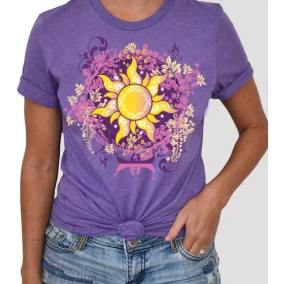 Shop LBV Rapunzel Tangled Lanterns Disney Bound T-Shirt - Size S - Picture 5 of 5